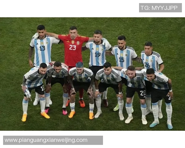 梅西：足球场上的传奇偶像与年轻一代的梦想引路人